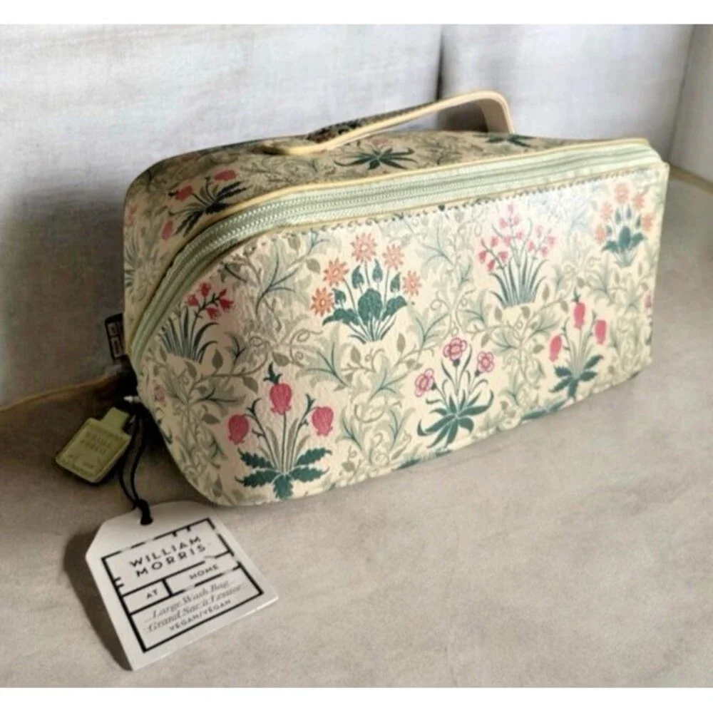 William Morris Celandine Green Beauty Washbag Toiletry Make-Up Bag Travel Bag